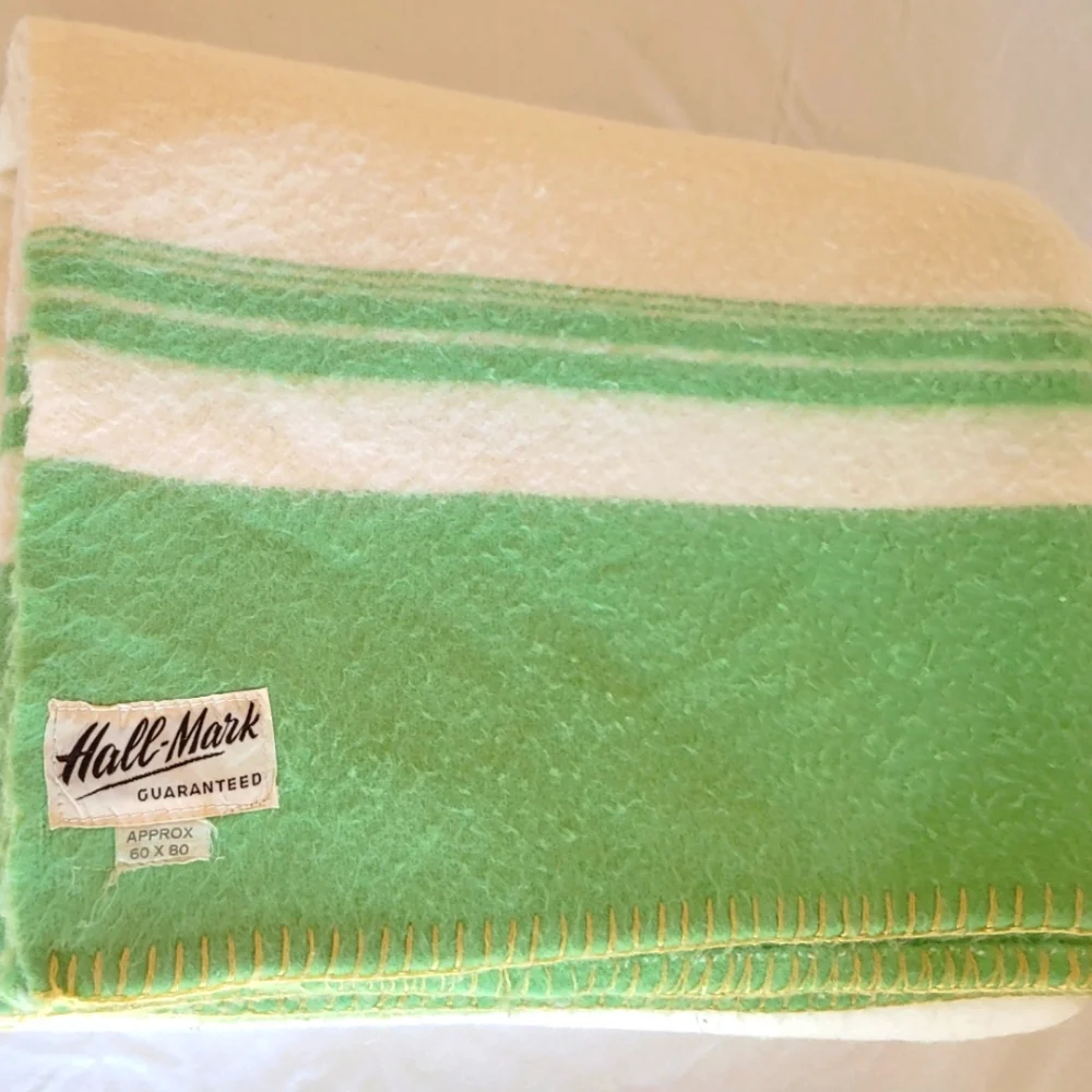Vintage Wool Blend Blanket 60x80 - Picture 9 of 12
